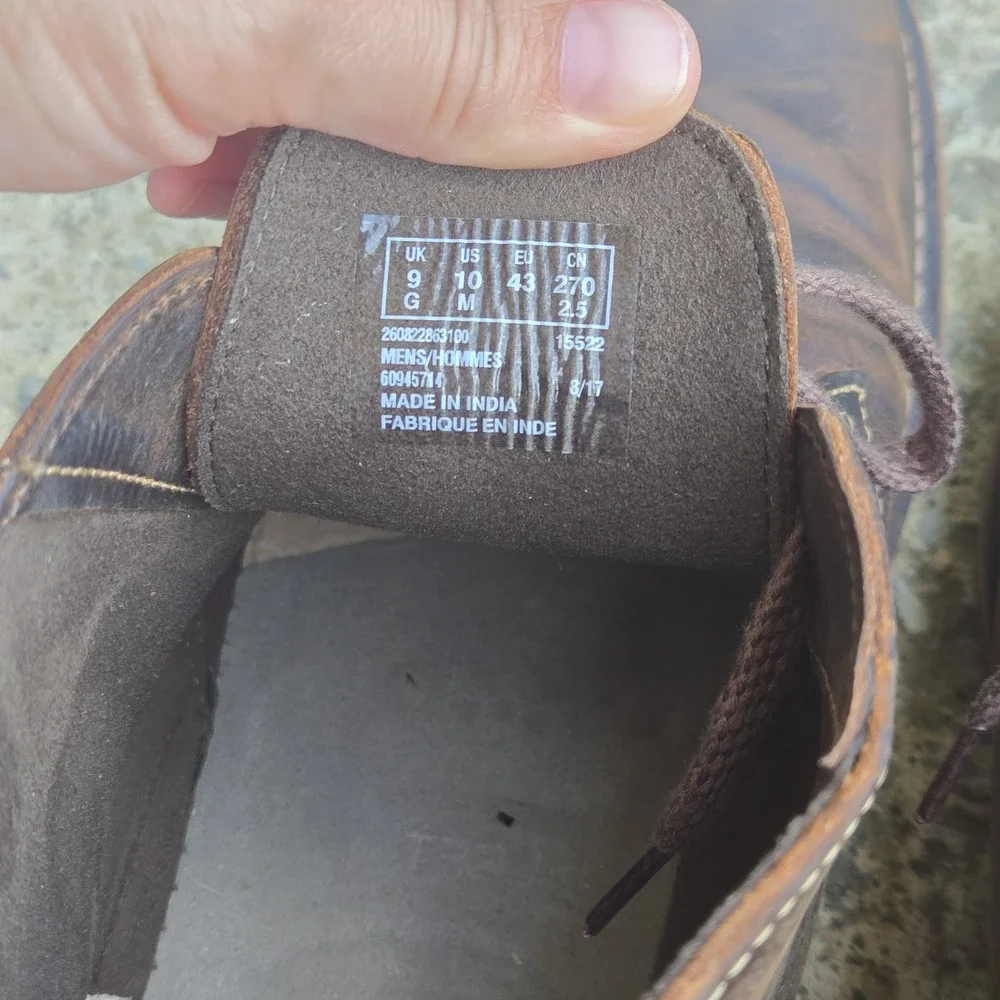 Clarks Desert Boot Brown Leather Chukka Boots Men's Size 10 M Lace Up Casual